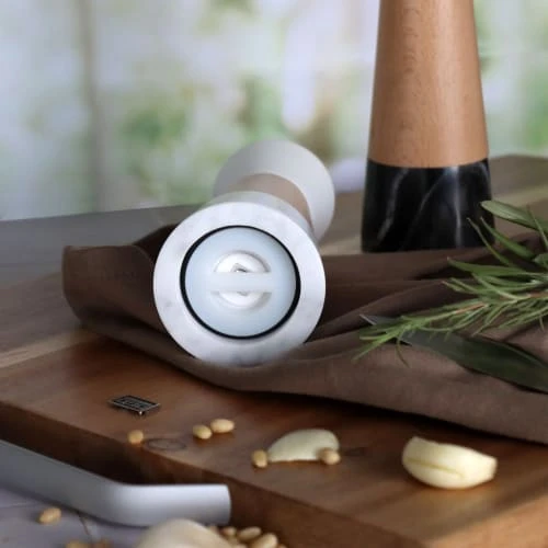 OGO Living Moulin à Sel En Marbre Et Bois 17 Cm – Image 5